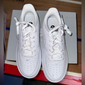 Kids Air Force 1 Low ‘Triple White’ - Size 3Y / Women’s 4.5